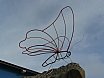 Il Garofano e la Farfalla
pietra serena, profilati a sezione tonda di ferro, smalti altezza totale 235 cm &ndash; pietra serena altezza 160 cm - lunghezza ali farfalla 100 cm
Centro Civico Il Fiore &ndash; Chiesina Uzzanese (Pistoia) 2017 - Farfalle