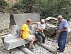 Al lavoro, Scultori in Cava, Simposio di Scultura Vellano (Pistoia), Il Sogno di Pinocchio, pietra serena di Vellano, lunghezza 212 cm, larghezza 115 cm, altezza 92 cm, 2016 - Simposi in marmo e pietra, Eventi con sculture e Installazioni permanenti