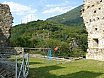 FARFALLA VII - tondini di ferro, colori acrilici fluorescenti, lunghezza 320 cm-larghezza
200 cm ca.-altezza 230 cm, Arcaico Contemporaneo, Castello di Cimbergo Valcamonica
(Bs), 2021 - Farfalle