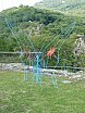 FARFALLA VII - tondini di ferro, colori acrilici fluorescenti, lunghezza 320 cm-larghezza
200 cm ca.-altezza 230 cm, Arcaico Contemporaneo, Castello di Cimbergo Valcamonica (Bs), 2021 - Farfalle